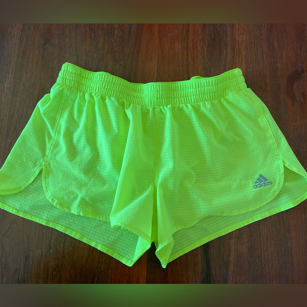 Adidas run fast short medium